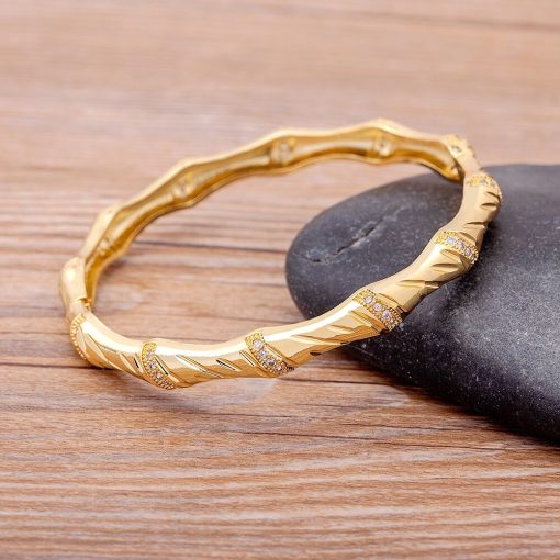 New Arrival Luxury Stackable Statement Gold Bangle 5
